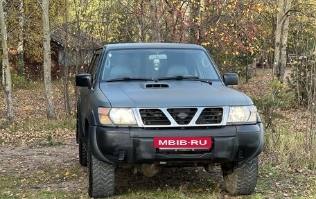 Nissan Patrol, 2000 год, 750 000 рублей, 35 фотография