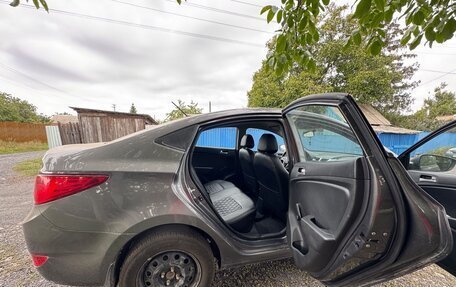 Hyundai Solaris II рестайлинг, 2014 год, 1 100 000 рублей, 11 фотография