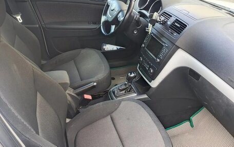 Skoda Yeti I рестайлинг, 2013 год, 970 000 рублей, 5 фотография