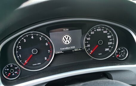 Volkswagen Touareg III, 2014 год, 2 400 000 рублей, 7 фотография