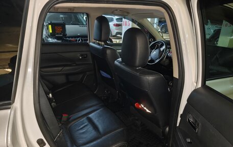 Mitsubishi Outlander III рестайлинг 3, 2014 год, 1 900 000 рублей, 7 фотография