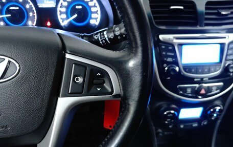 Hyundai Solaris II рестайлинг, 2012 год, 569 000 рублей, 18 фотография