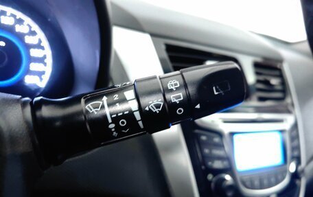 Hyundai Solaris II рестайлинг, 2012 год, 569 000 рублей, 20 фотография