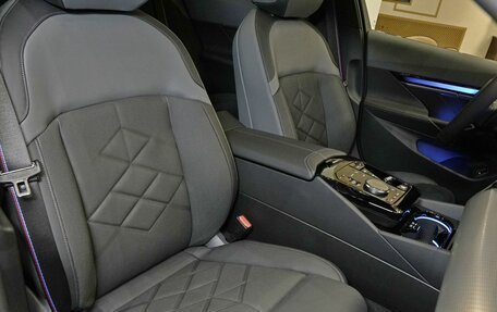 BMW 5 серия, 2025 год, 14 300 000 рублей, 16 фотография