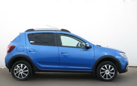 Renault Sandero II рестайлинг, 2021 год, 1 545 000 рублей, 4 фотография