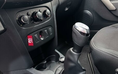 Renault Sandero II рестайлинг, 2021 год, 1 545 000 рублей, 18 фотография