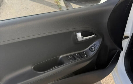 KIA Picanto II, 2013 год, 915 000 рублей, 9 фотография