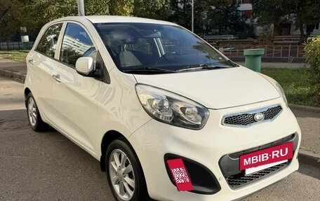 KIA Picanto II, 2013 год, 915 000 рублей, 11 фотография