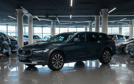Volvo V90 Cross Country I рестайлинг, 2020 год, 4 700 000 рублей, 1 фотография