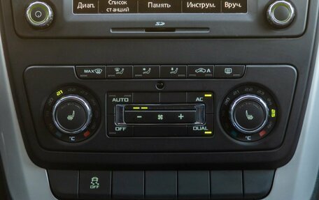 Skoda Yeti I рестайлинг, 2013 год, 998 000 рублей, 26 фотография