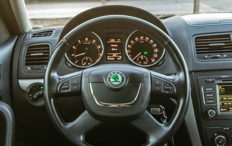 Skoda Yeti I рестайлинг, 2013 год, 998 000 рублей, 18 фотография