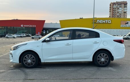 KIA Rio IV, 2017 год, 1 097 000 рублей, 4 фотография