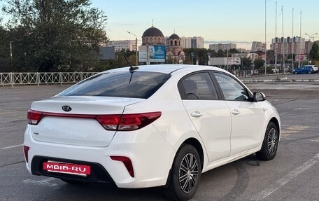 KIA Rio IV, 2017 год, 1 097 000 рублей, 6 фотография