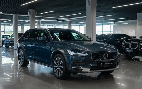 Volvo V90 Cross Country I рестайлинг, 2020 год, 4 700 000 рублей, 2 фотография