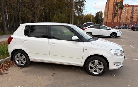 Skoda Fabia II, 2014 год, 750 000 рублей, 4 фотография