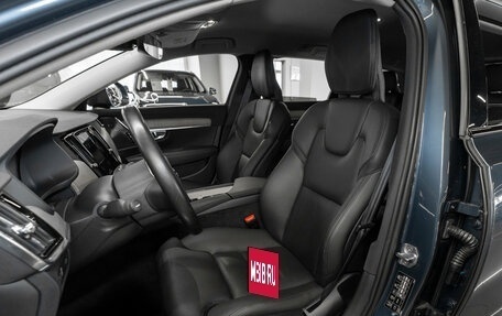 Volvo V90 Cross Country I рестайлинг, 2020 год, 4 700 000 рублей, 15 фотография