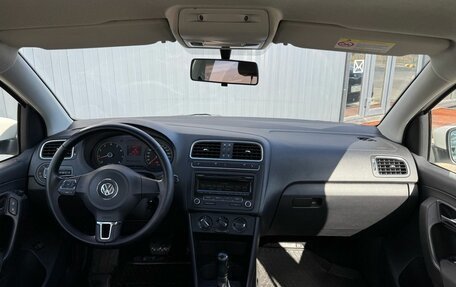 Volkswagen Polo VI (EU Market), 2011 год, 799 000 рублей, 14 фотография