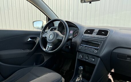 Volkswagen Polo VI (EU Market), 2011 год, 799 000 рублей, 15 фотография