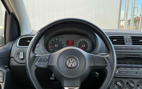 Volkswagen Polo VI (EU Market), 2011 год, 799 000 рублей, 12 фотография