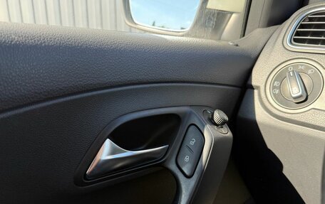 Volkswagen Polo VI (EU Market), 2011 год, 799 000 рублей, 22 фотография