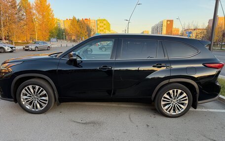 Toyota Highlander, 2020 год, 6 850 000 рублей, 10 фотография