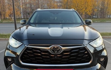 Toyota Highlander, 2020 год, 6 850 000 рублей, 5 фотография