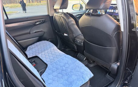 Toyota Highlander, 2020 год, 6 850 000 рублей, 18 фотография