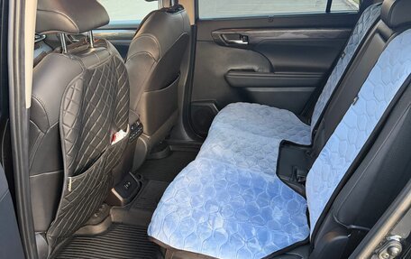 Toyota Highlander, 2020 год, 6 850 000 рублей, 32 фотография