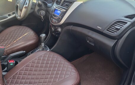 Hyundai Solaris II рестайлинг, 2013 год, 820 000 рублей, 8 фотография