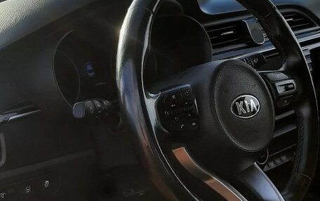 KIA Rio IV, 2017 год, 1 380 000 рублей, 3 фотография