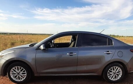 KIA Rio IV, 2017 год, 1 380 000 рублей, 15 фотография