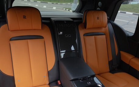 Rolls-Royce Cullinan, 2021 год, 37 000 000 рублей, 7 фотография