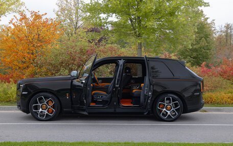 Rolls-Royce Cullinan, 2021 год, 37 000 000 рублей, 5 фотография