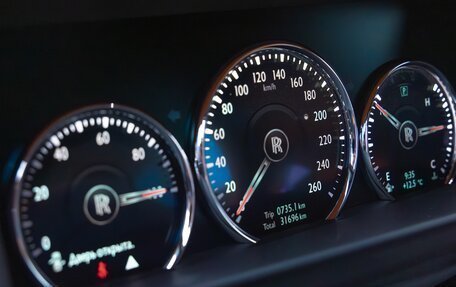Rolls-Royce Cullinan, 2021 год, 37 000 000 рублей, 15 фотография