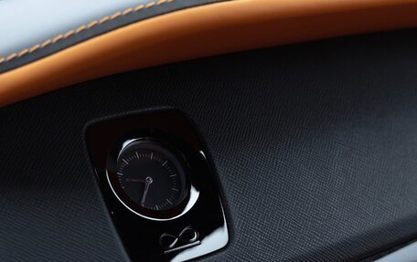 Rolls-Royce Cullinan, 2021 год, 37 000 000 рублей, 14 фотография