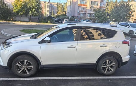 Toyota RAV4, 2019 год, 2 549 000 рублей, 3 фотография