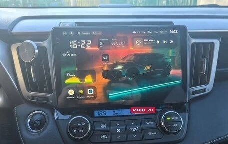 Toyota RAV4, 2019 год, 2 549 000 рублей, 10 фотография