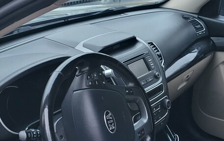 KIA Sorento II рестайлинг, 2013 год, 1 550 000 рублей, 16 фотография
