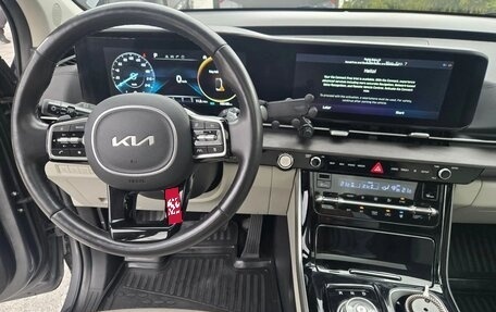 KIA Carnival, 2024 год, 4 320 000 рублей, 7 фотография