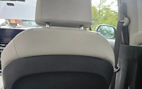 KIA Carnival, 2024 год, 4 320 000 рублей, 22 фотография