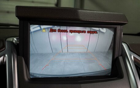 Cadillac SRX II рестайлинг, 2011 год, 1 049 000 рублей, 13 фотография