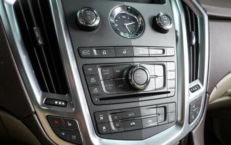 Cadillac SRX II рестайлинг, 2011 год, 1 049 000 рублей, 15 фотография