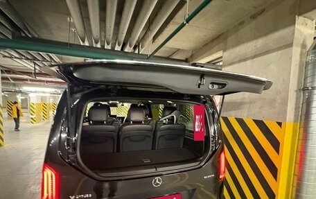 Mercedes-Benz V-Класс, 2015 год, 3 230 000 рублей, 10 фотография