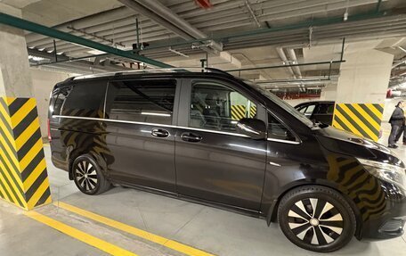 Mercedes-Benz V-Класс, 2015 год, 3 230 000 рублей, 25 фотография
