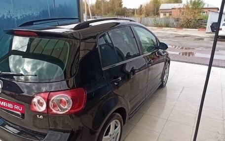 Volkswagen Golf Plus II, 2011 год, 950 000 рублей, 8 фотография
