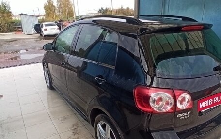 Volkswagen Golf Plus II, 2011 год, 950 000 рублей, 7 фотография
