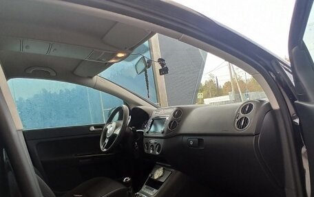 Volkswagen Golf Plus II, 2011 год, 950 000 рублей, 17 фотография