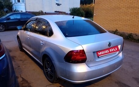 Volkswagen Polo VI (EU Market), 2013 год, 800 000 рублей, 3 фотография