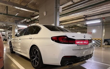 BMW 5 серия, 2022 год, 6 590 000 рублей, 3 фотография