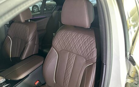 BMW 5 серия, 2022 год, 6 590 000 рублей, 13 фотография